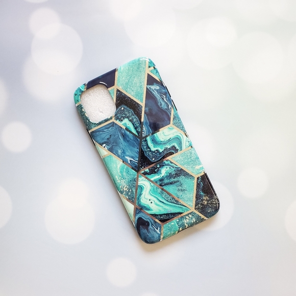 NWT 2/$16❣Marble Iphone 11 Silicone Case - Picture 2 of 2